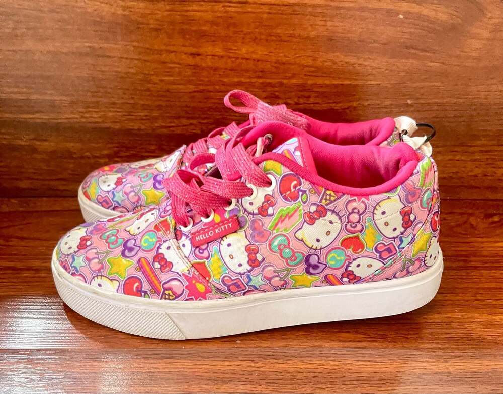 Heelys Hello Kitty Roller Shoes Sneakers Pink Youth